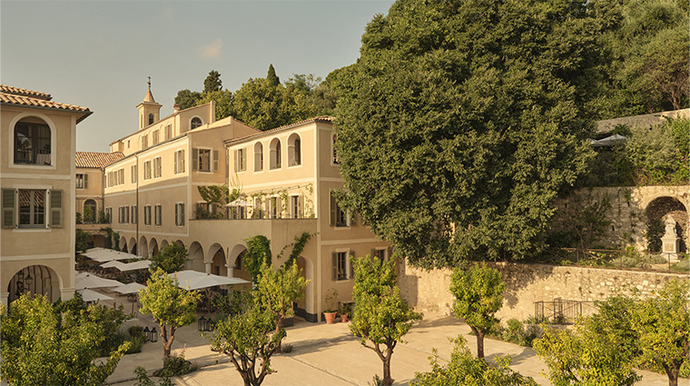hotel du couvent cour des orangers