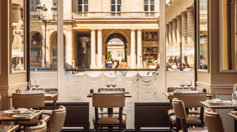 hotel du louvre paris a hyatt hotel Brasserie Du Louvre Interior