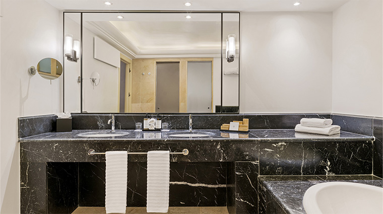 gran marbella resort beach club junior suite bathroom