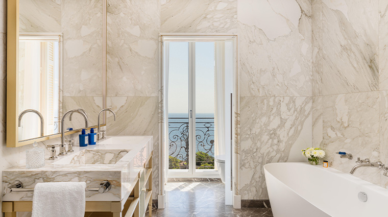 07hotel hermitage monte carlo bathroom