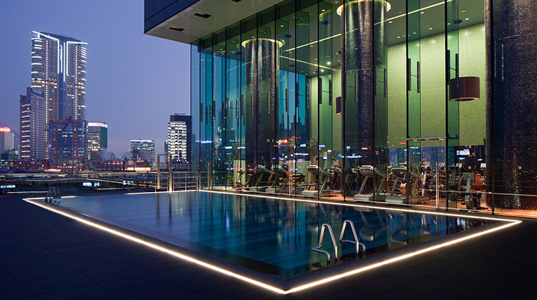 Hotel Icon pool