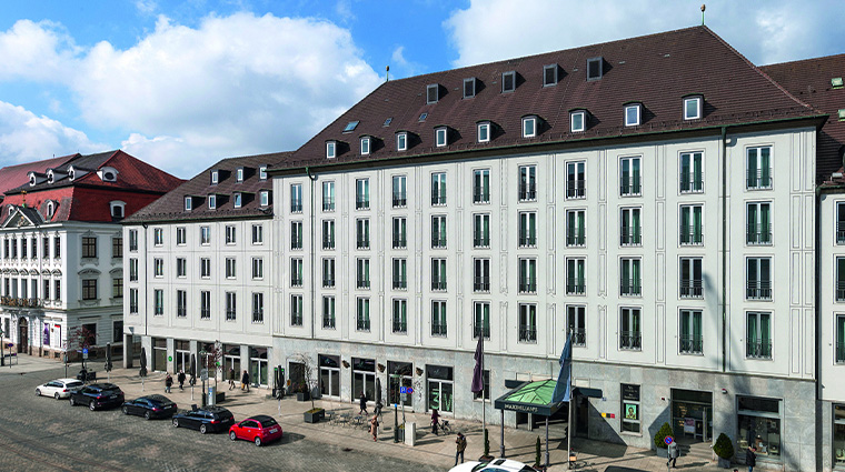 hotel maximilians exterior