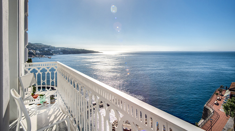 hotel mediterraneo sorrento junior suite view
