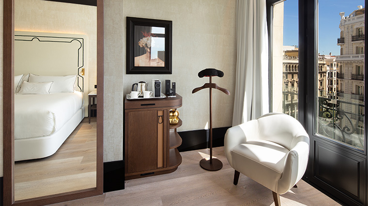 hotel montera madrid curio collection by hilton esperanza2