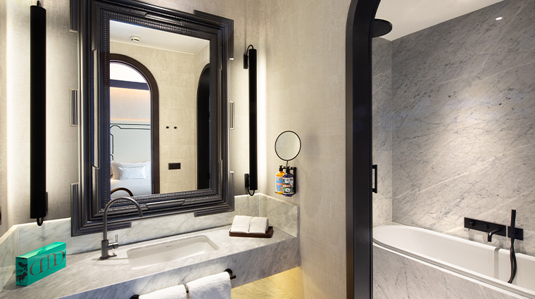 hotel montera madrid curio collection by hilton esperanza3