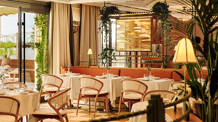 hotel palais de la mediterranee zou zou restaurant