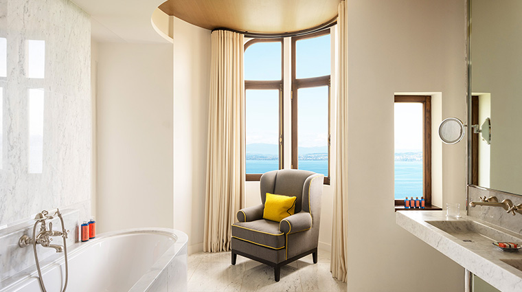 hotel royal evian resort belle epoque suite2