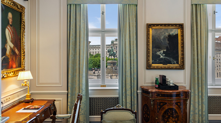 1hotel sacher wien signature suite with allbertina view