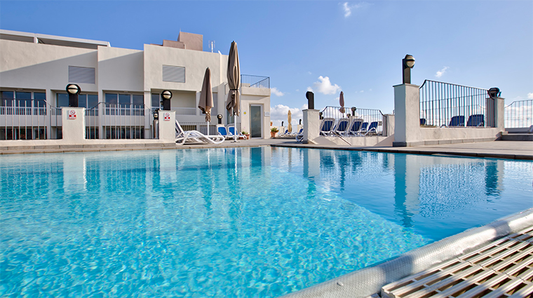 hotel santana outdoor pool