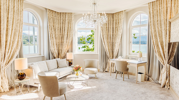 hotel schloss seefels living room