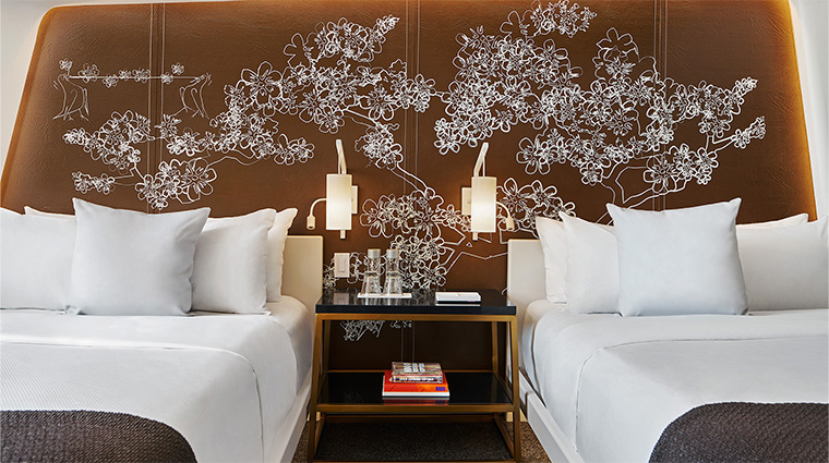 hotel washington guestroom double bed