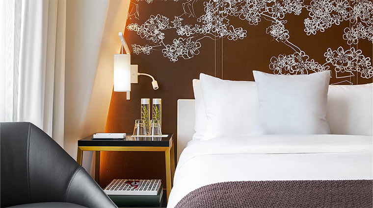 hotel washington guestroom