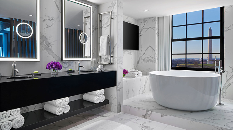 hotel washington presidential suite bathroom