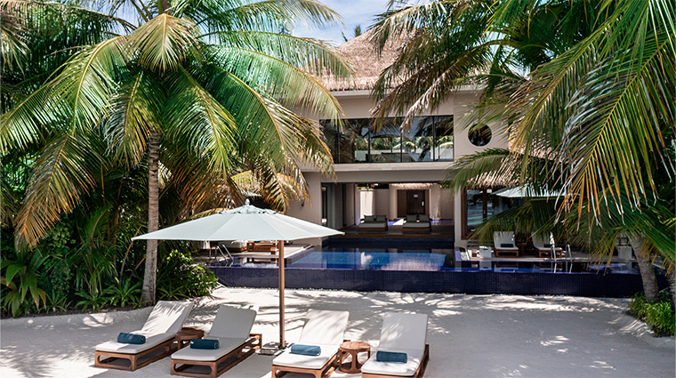 huvafen fushi bedroom beach pavilion