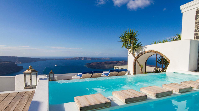 iconic santorini pool view