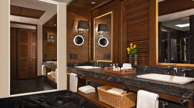 impression moxche by secrets signature suite bathroom