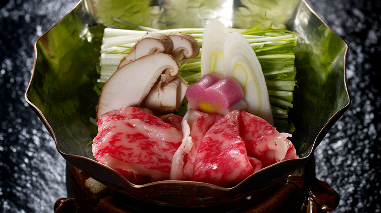 Property InagikuGrandeJapaneseRestaurant Restaurant BeefShabuShabu FourSeasonsHotelsLimited
