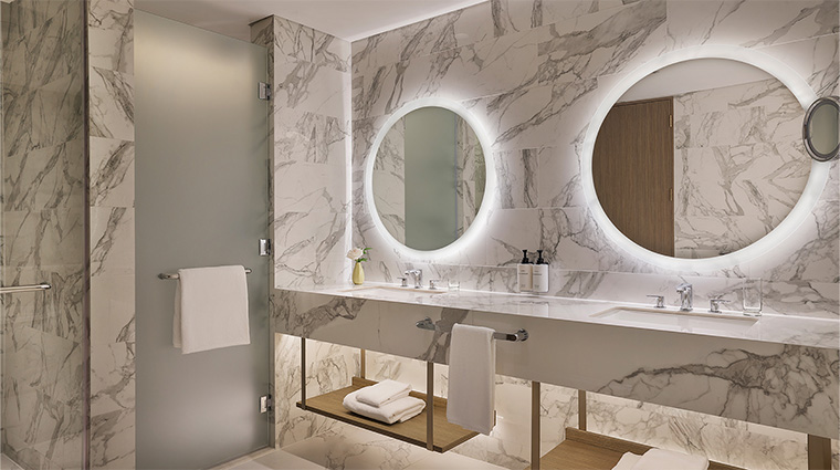 inter continental residences abu dhabi bathroom