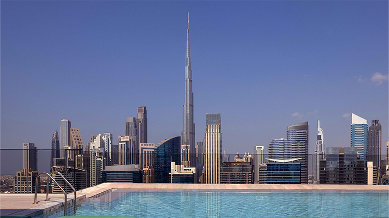 intercontinental residences dubai business bay pool area