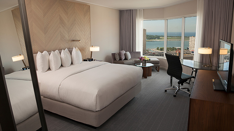 inter continental toronto centre premium room king