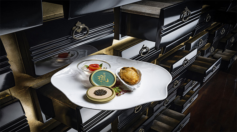 jade dragon Signature Deep fried Gillardeau Oyster Goose Liver Mousse with Caviar Chilled Passion Fruit Marinated in Red Wine Served with Rum Jelly 1900x1063