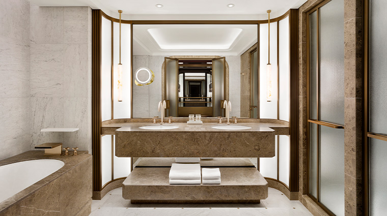 josun palace a luxury collection hotel masters room bathroom