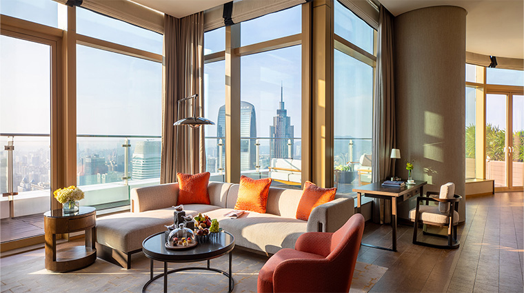 jumeirah guangzhou pearl suite living room