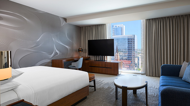jw marriott dallas arts district artisan king guestroom