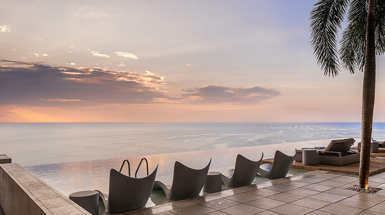 jw marriott panama infinity pool