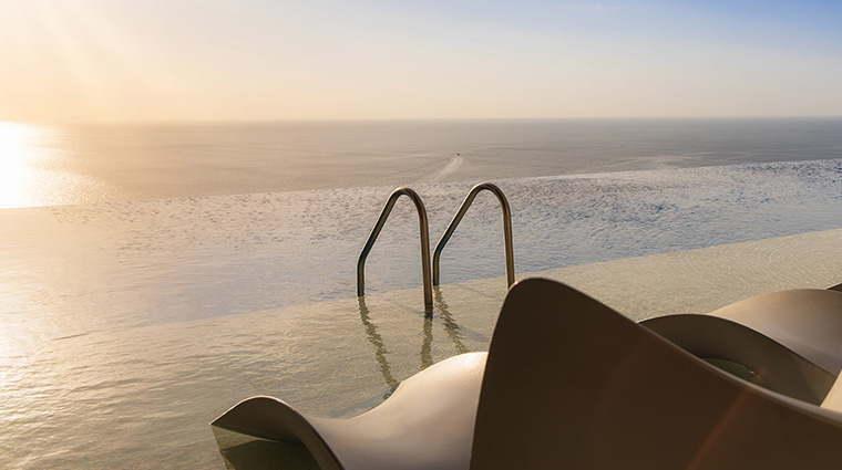 jw marriott panama infinity pool2