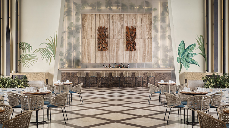jw marriott panama restaurant