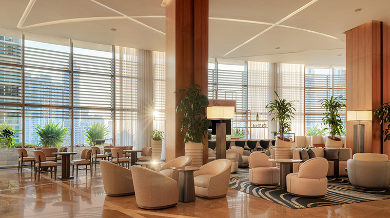 jw marriott panama sky lobby2