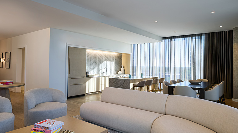 jw marriott reston station suite presidential living kitchen room