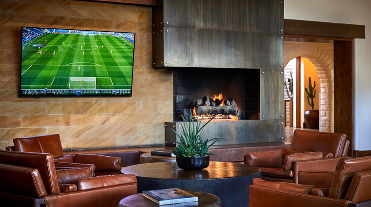 jw marriott scottsdale camelback inn resort & spa ritas bar fireplace