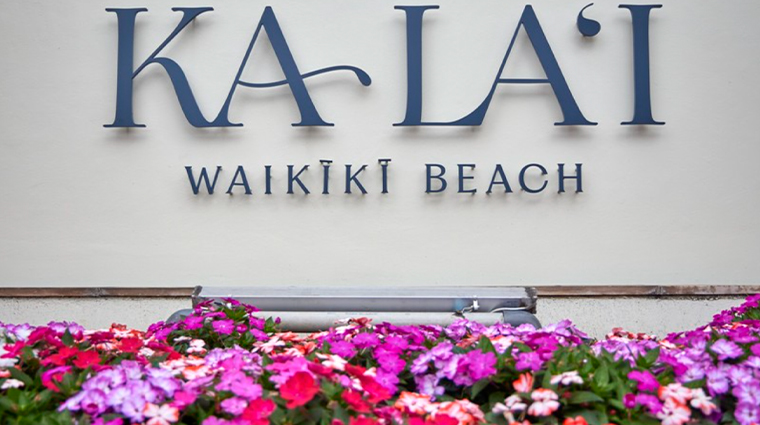 ka lai waikiki beach exterior signage