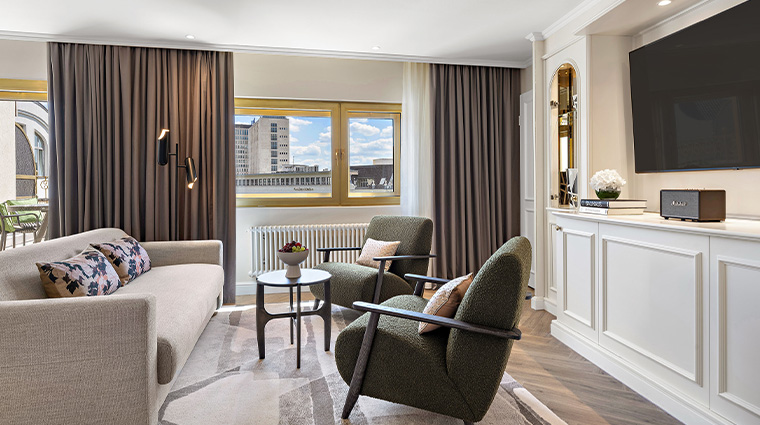 kempinski hotel bristol berlin living room view