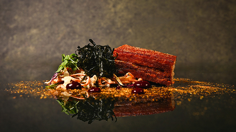 kempinski hotel san lawrenz Il baldakkin food