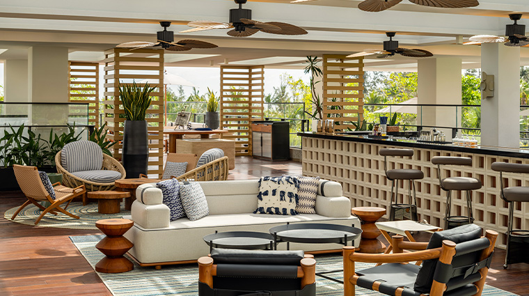 kimpton aqeos hainan ozen bar