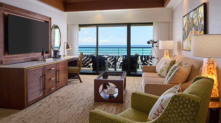 koa kea hotel resort ocean front suite living room new2023