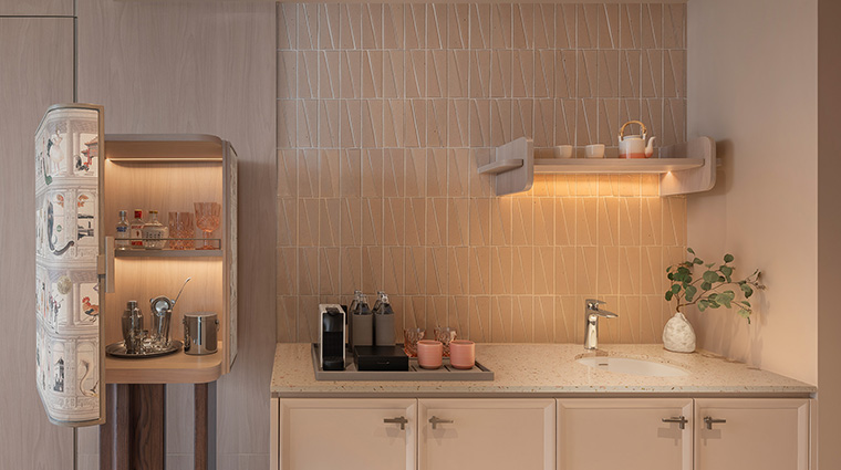 kromo bangkok curio collection by hilton king suite pantry