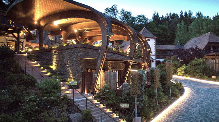 la cheneaudiere hotel spa Main entrance