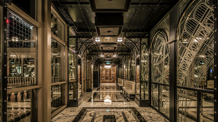la chine entrance