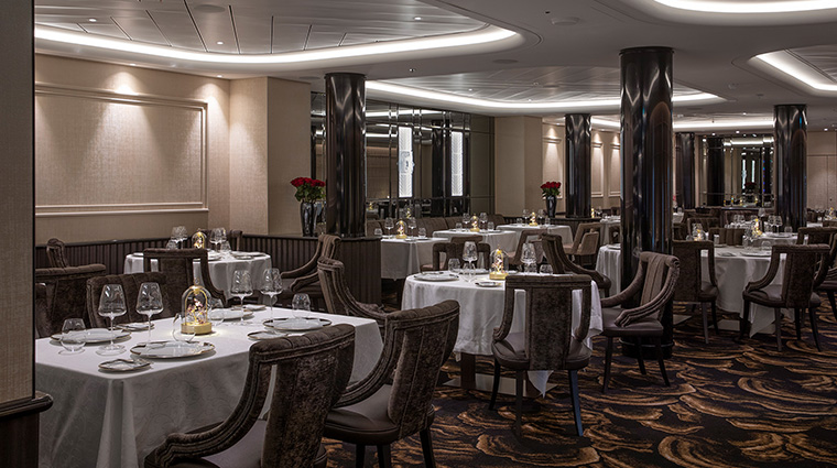 la dame silver nova dining3