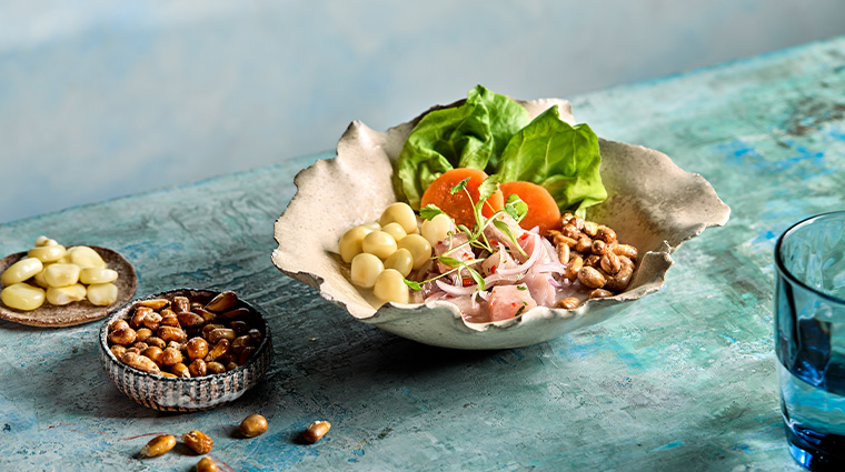 la mar dubai by gaston acurio Cebiche Clasico