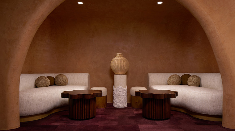the ritz carlton spa grand cayman relaxation lounge reception2