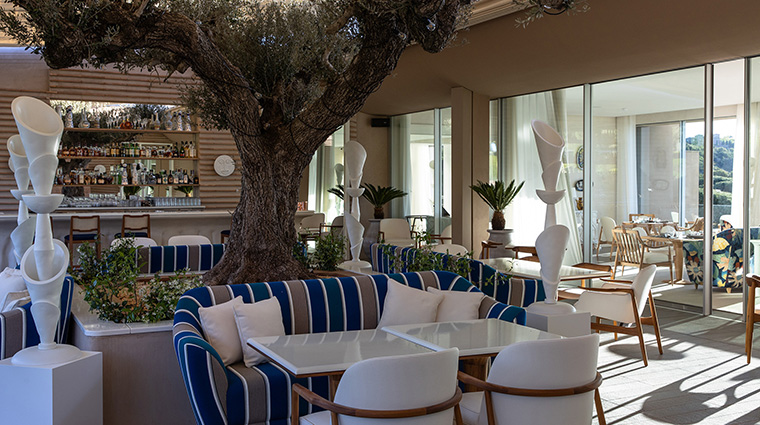 la reserve ramatuelle interior lavoile terrasse