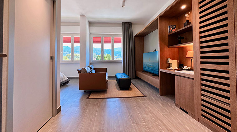 la serena hotel forte dei marmi junior suite mountian