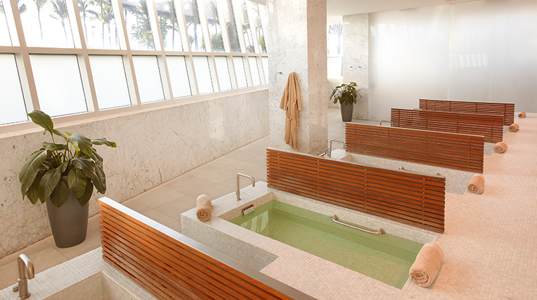 lapis the spa at fontainebleau hammam bath