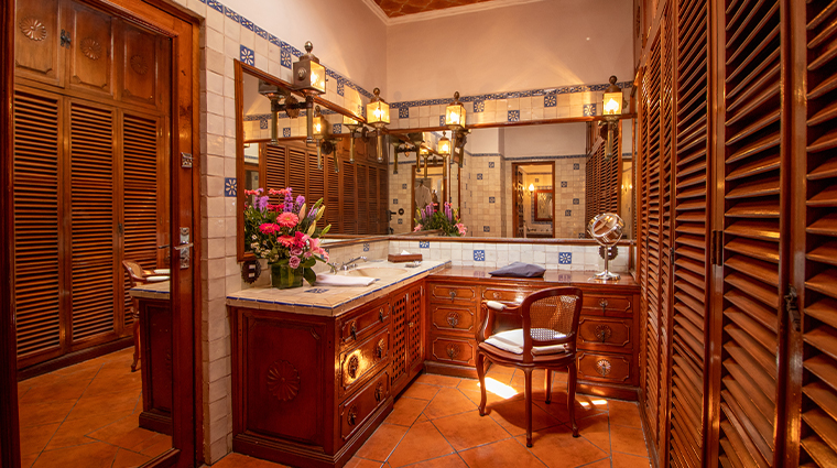 las mananitas hotel garden restaurant spa Bathroom