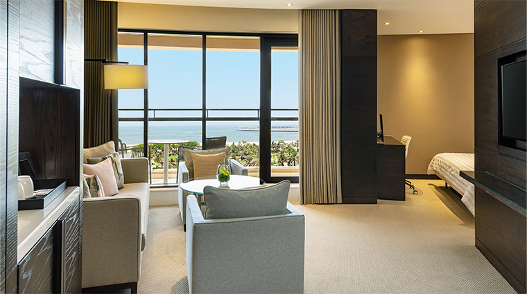 le royal meridien beach resort and spa superior deluxe room